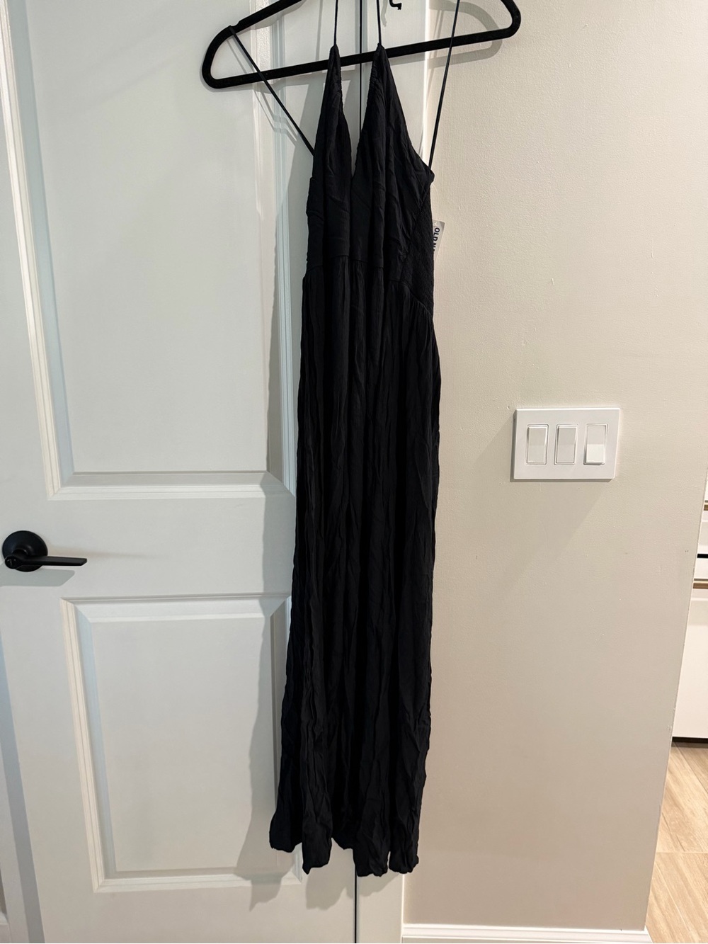 Old Navy Black Spaghetti-Strap Maxi Dress